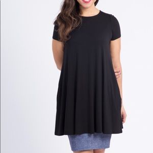 Cap Sleeve Black Swing Tunic NWT pockets by A&D